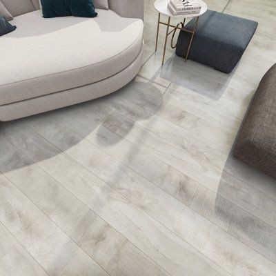 Laminate flooring 4